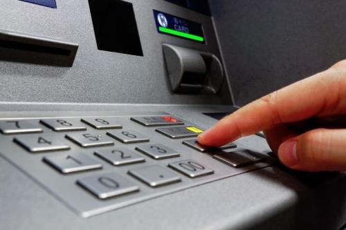 Kenali Cara Mengetahui PIN ATM yang Lupa Tanpa ke Bank. (FOTO : MNC MEDIA)