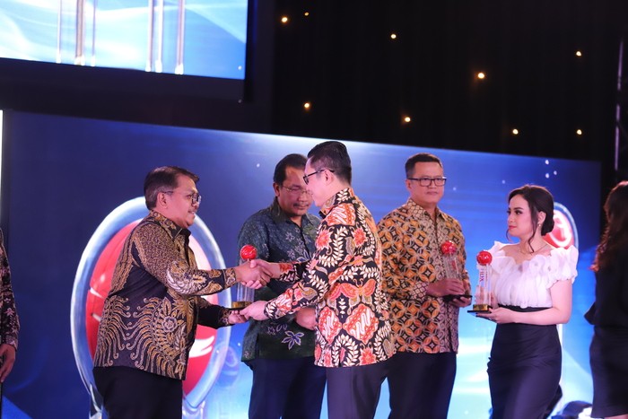 Inovasi Ekspansi Bisnis Skala Global, PIS Raih Dua Penghargaan IDX Channel (foto: MNC Media)