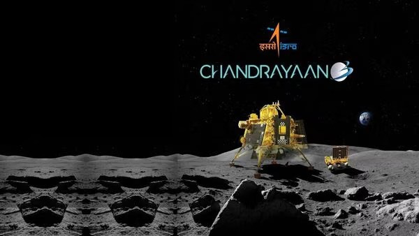 Ilmuwan Top China Meributkan Pendaratan Bulan oleh India, Soal Apa? (Foto: Mint)