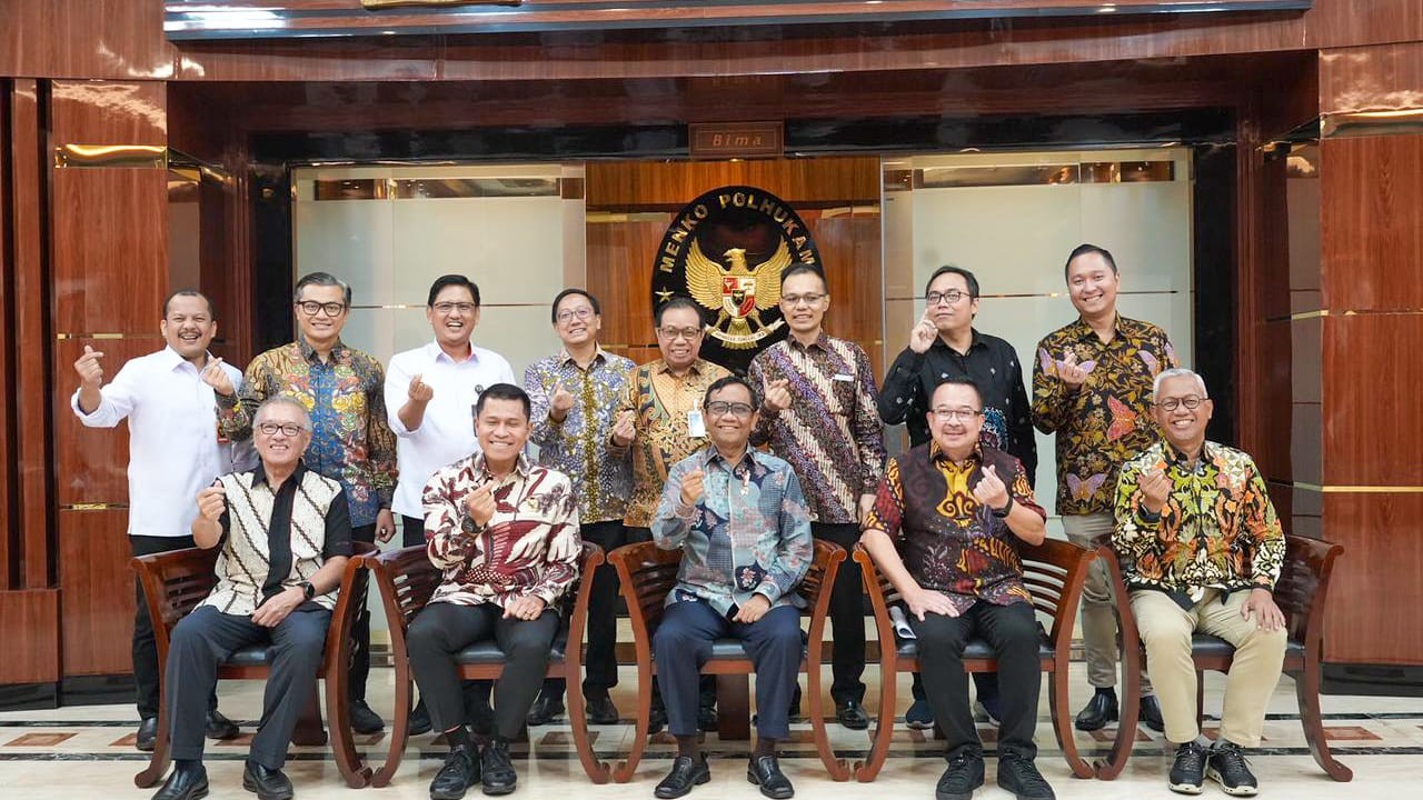 Bertemu Mahfud MD, Para Ekonom Dukung Penegakan Hukum Demi Ekonomi dan Investasi. (Foto: Istimewa)
