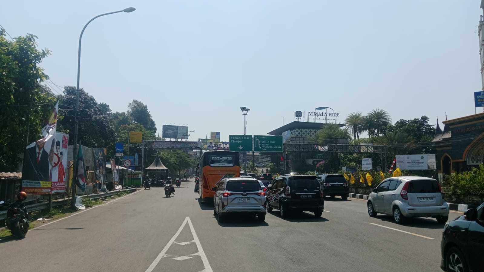 Libur Natal, Polisi Catat 27.411 Kendaraan Masuk Jalur Puncak Bogor. (Foto: MNC Media)