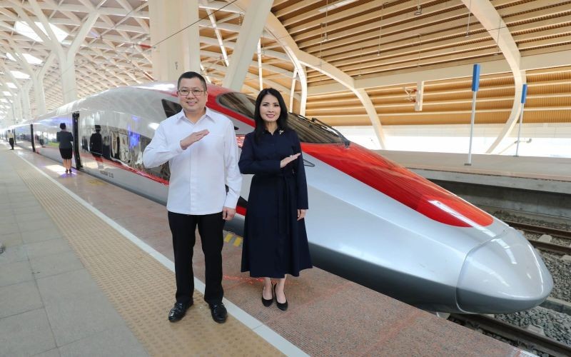 Hary Tanoesoedibjo: Kereta Cepat Whoosh Membuat Ekonomi Lebih Efisien. Foto: MPI