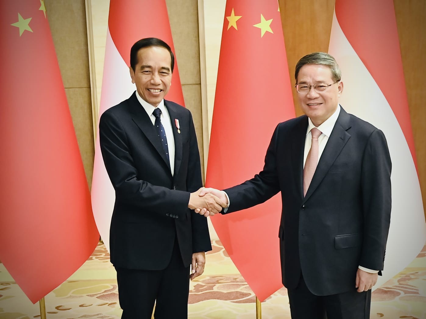 Bertemu PM Li Qiang, Jokowi: China Jadi Mitra Dagang dan Investor Terbesar RI. (Foto Setpres)