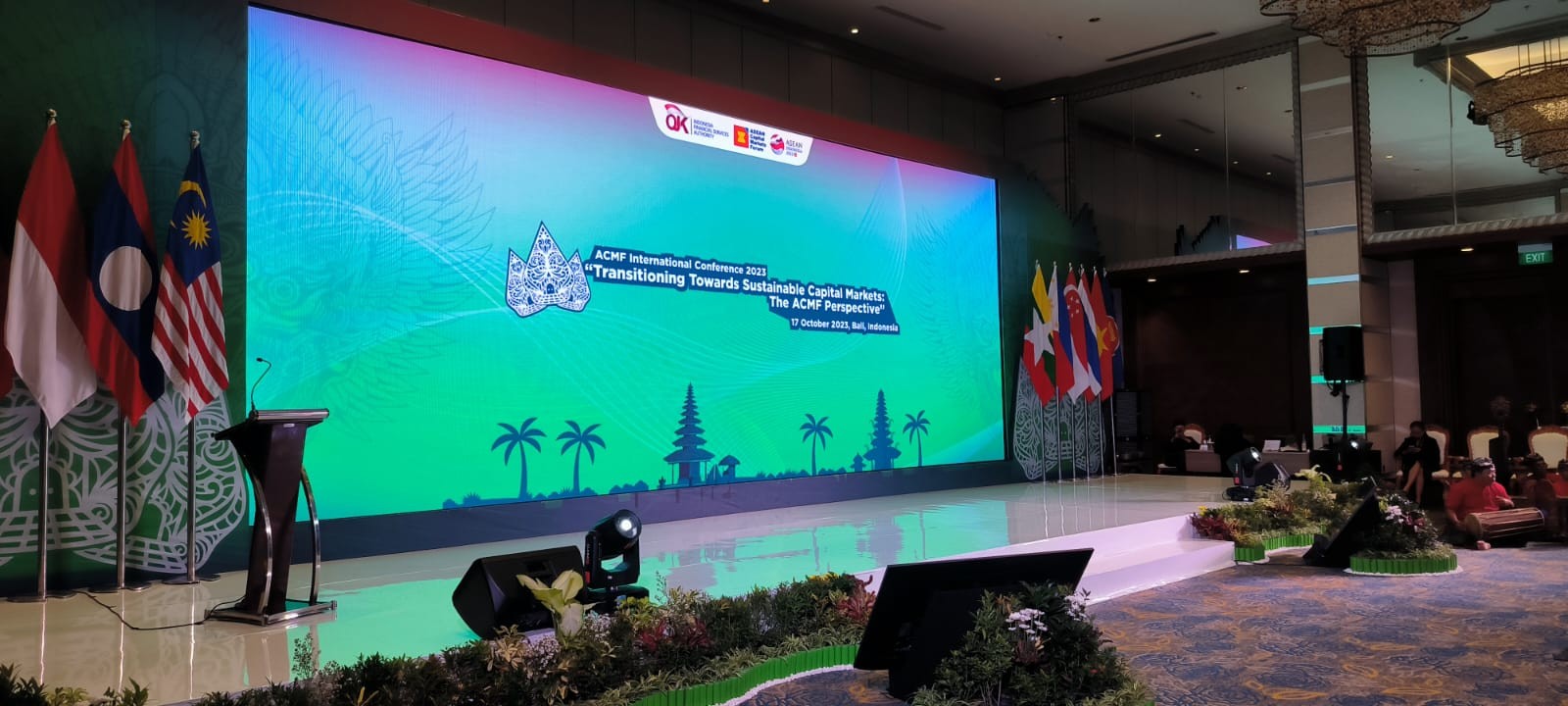 OJK Bahas Bursa Karbon dengan 10 Regulator se-ASEAN di Hari Kedua ACMF ke-39. (Foto: Dinar/IDX Channel)
