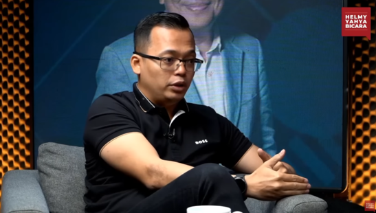 Kisah Sukses Pengusaha Muda: Bisnis Tempat Nongkrong Viral Modal Minim, Omzet Rp4 Miliar. (Foto: YouTube/Helmy Yahya)