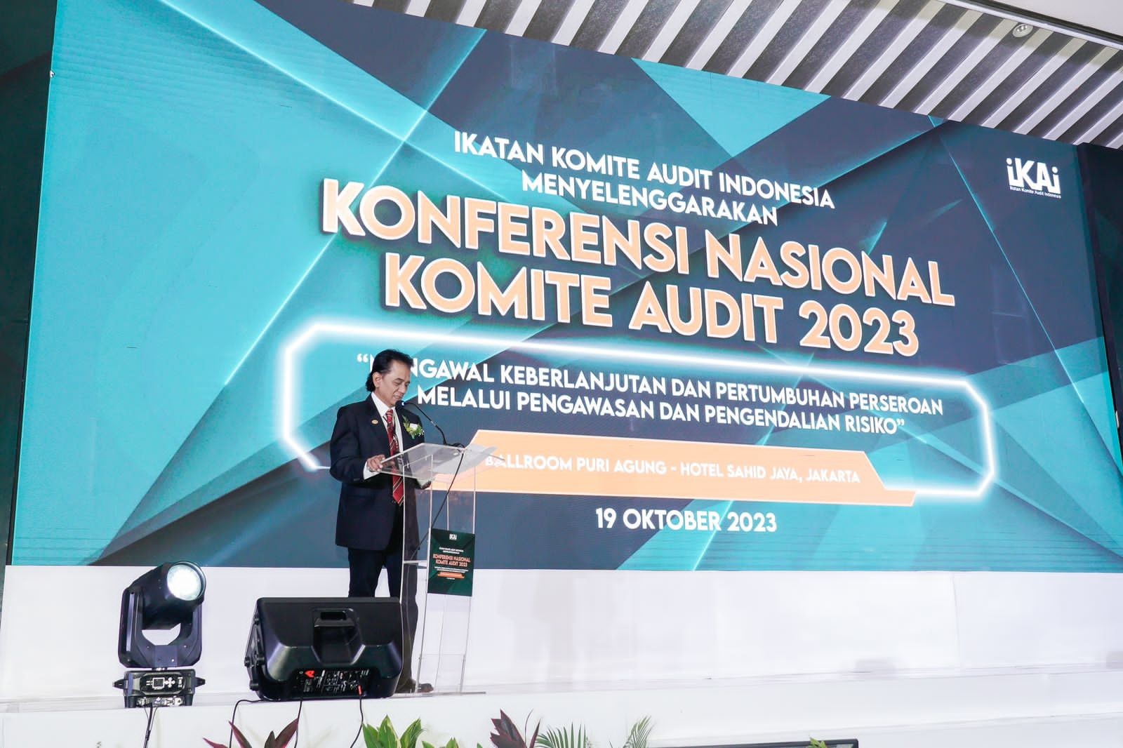 Kembangkan Pasar Modal Nasional, OJK Minta Komite Audit Ambil Peran Ini (foto: MNC Media)