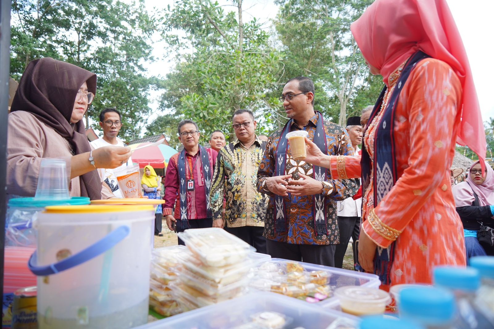 Tingkatkan Inklusi Keuangan, OJK Sasar Desa Wisata Batu Belimbing. (Foto: Dok. OJK)