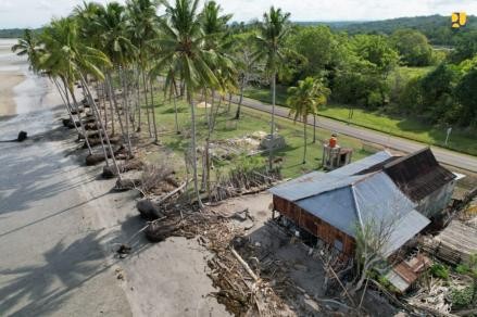 Ditarget Rampung 2024, Pengaman Pantai Konaweha Miliki Panjang 600 Meter. (Foto: MNC Media)