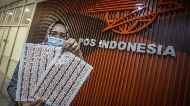 Cara Menempel Materai Rp10.000 dan Tanda Tangan yang Benar (Foto: MNC Media)