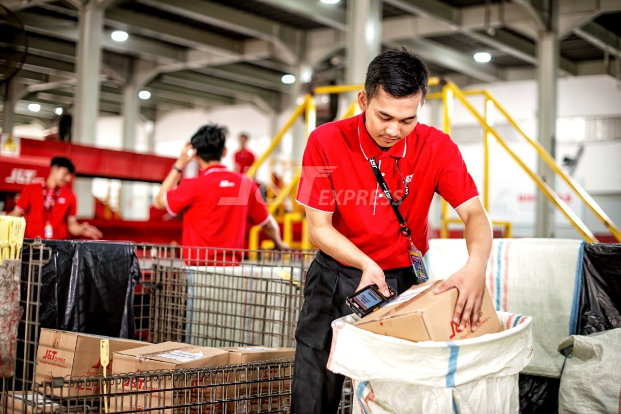 J&T Diduga Langgar Aturan Investasi di RI Jelang IPO di Hong Kong, Pemerintah Kecolongan? (Foto: MNC Media)