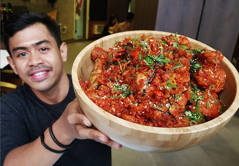 Inilah Penghasilan YouTuber Konten Makanan. (FOTO : MNC MEDIA)