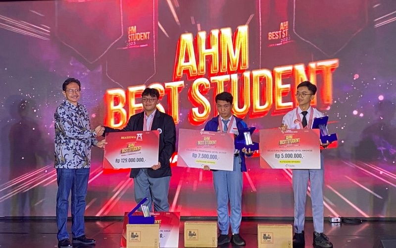 Astra Honda Motor Best Student (AHMBS) 2023 menjadi wadah bagi siswa-siswi di Indonesia menuangkan ide kreatifnya.(AHM)