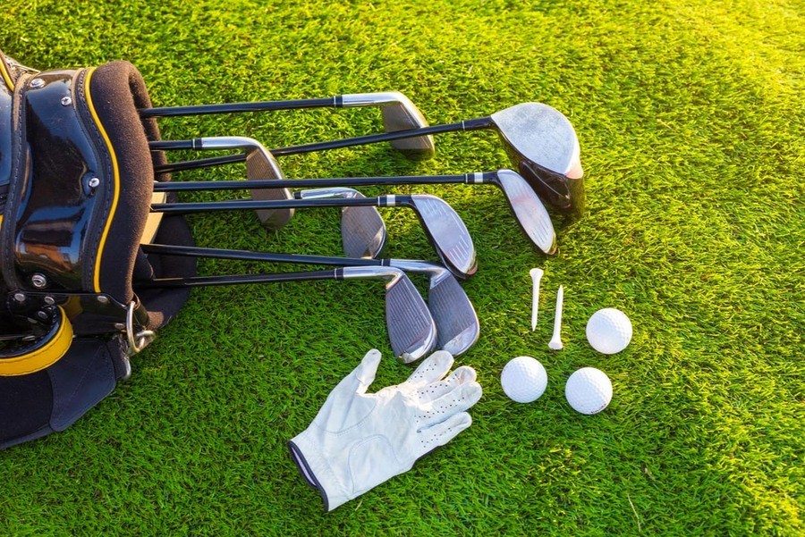 6 Jenis Pemukul Bola dalam Permainan Golf yang Jadi Kebutuhan Khusus. (Foto: Pemukul Bola dalam Permainan Golf)