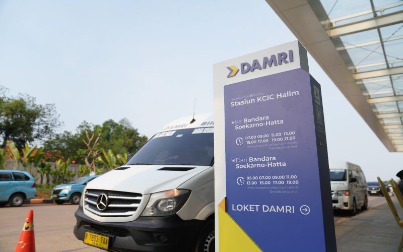 DAMRI Luncurkan Uji Coba Bus Rute Stasiun HSR Halim–Soekarno Hatta (foto: MNC media)