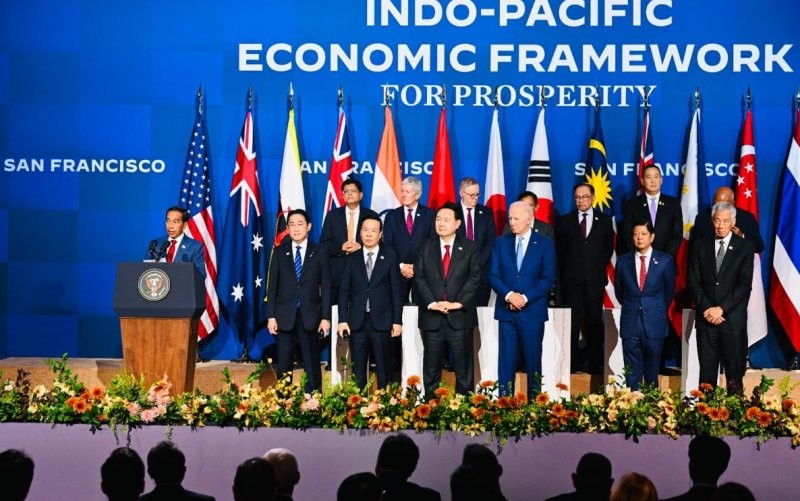 Presiden Jokowi menghadiri pertemuan pemimpin negara dalam The Indo-Pacific Economic Framework for Prosperity (IPEF) di San Fransisco, Amerika Serikat.