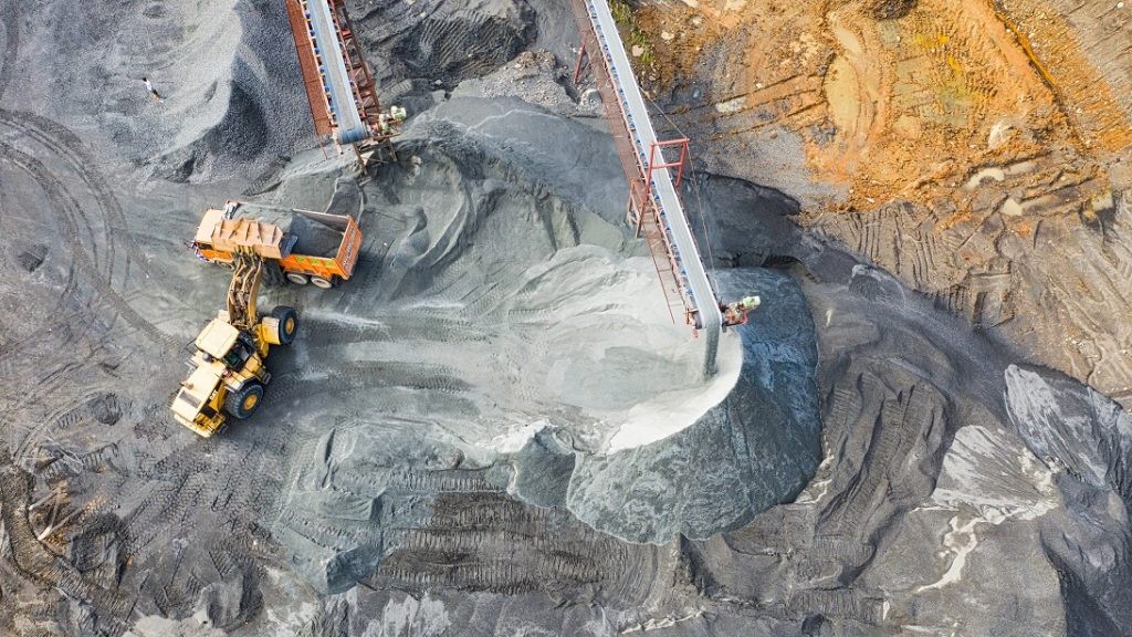 Cek 6 Taipan Indonesia, Punya Saham Batu Bara Apa Saja? (Foto: Taipan Indonesia, Punya Saham Batu Bara Apa Saja)