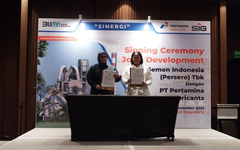 Semen Indonesia (SMGR)-Pertamina Lubricants Kerja Sama Kembangkan Pelumas Industri