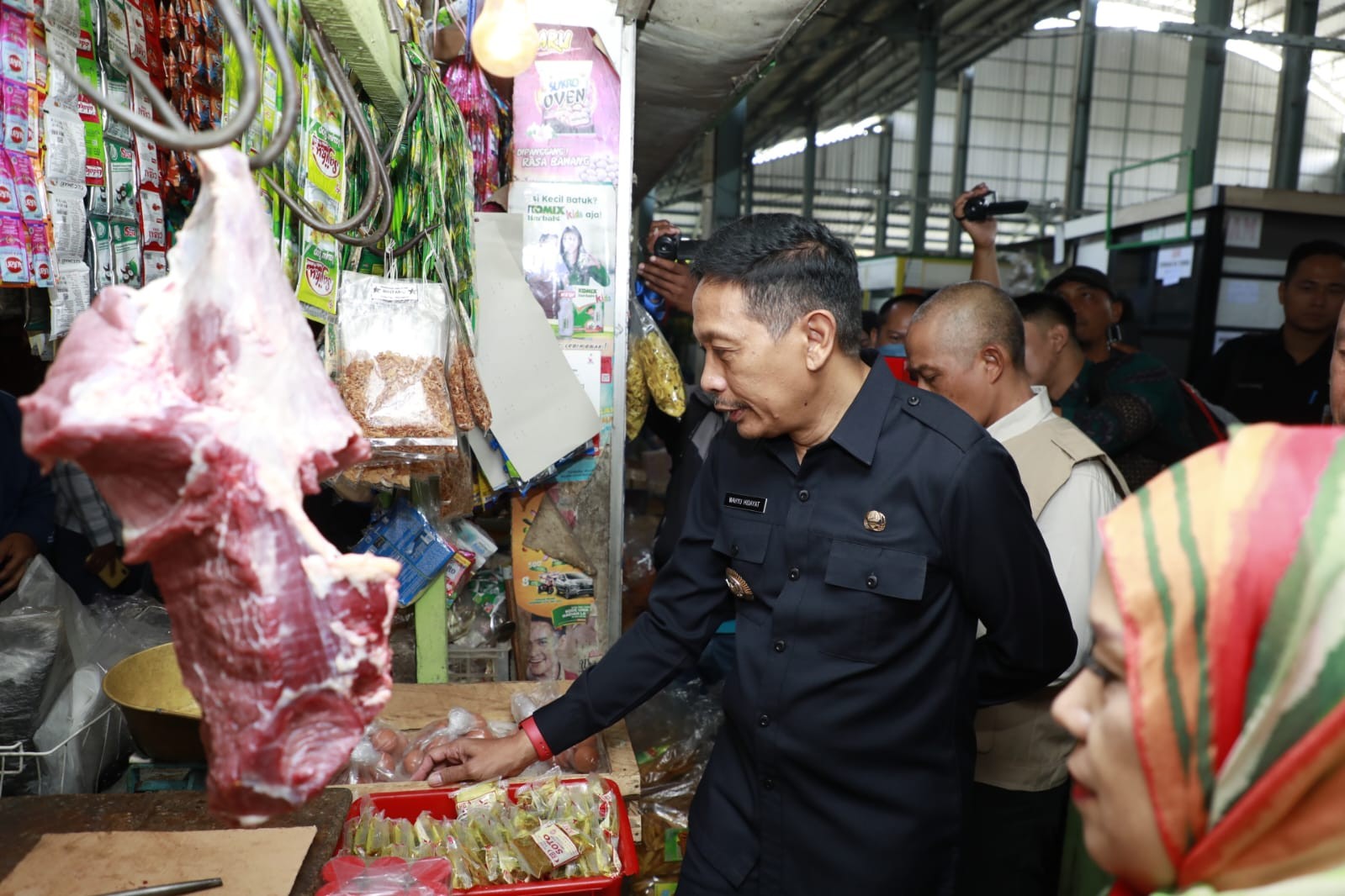 Pemkot Malang Jamin Stok Sembako Aman hingga Awal 2024. (Foto: Avirista/MNC Media)