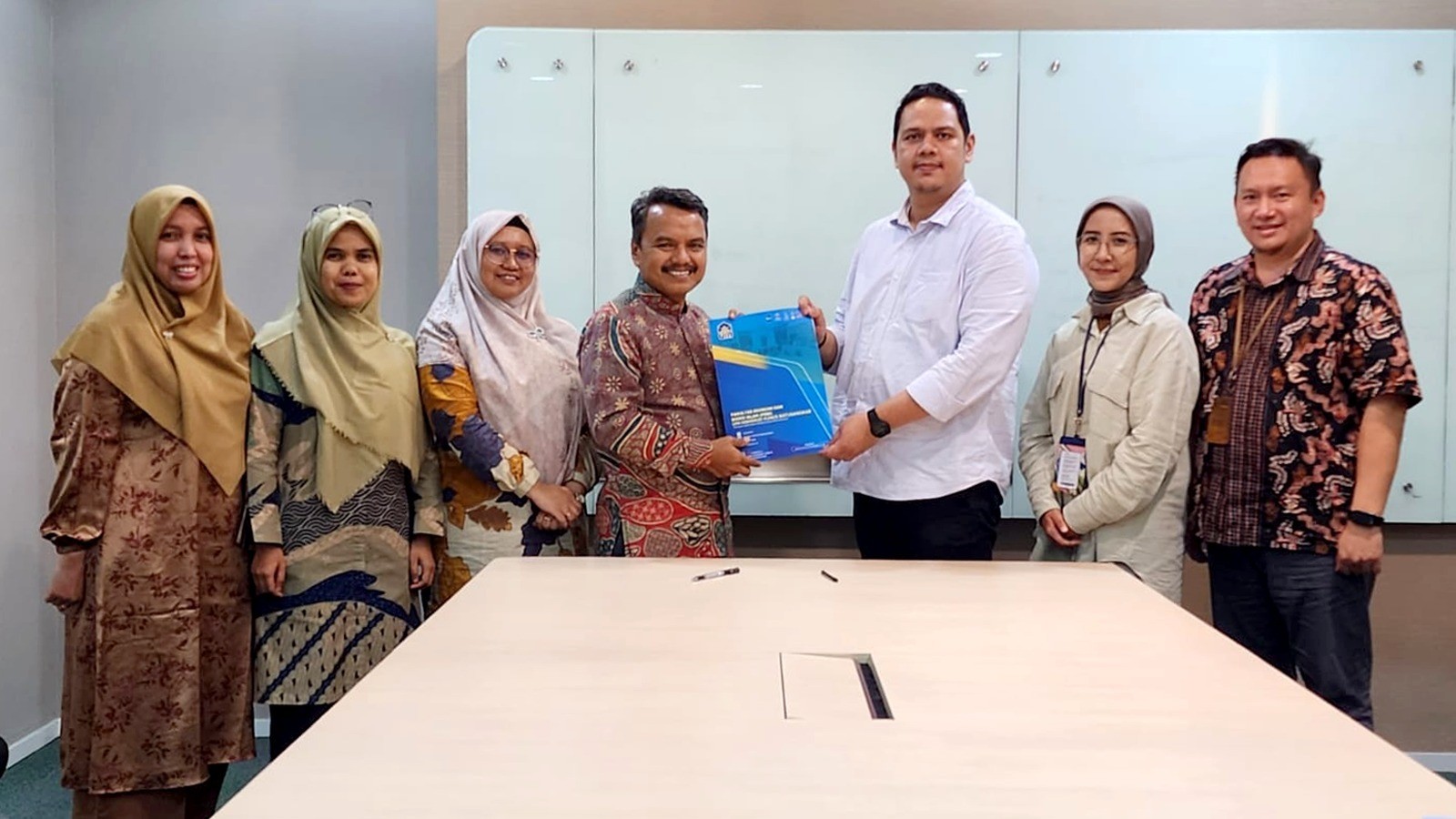 MNC Sekuritas dan UIN Mahmud Yunus Batusangkar Kerja Sama Edukasi Pasar Modal. (Foto: MNC Media)