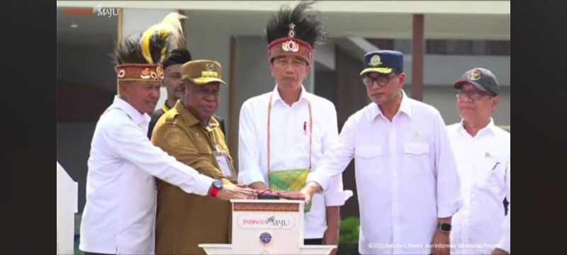 Jokowi Resmikan Dua Bandara di Papua, Bisa Pacu Pertumbuhan Ekonomi. (Foto: MNC Media)