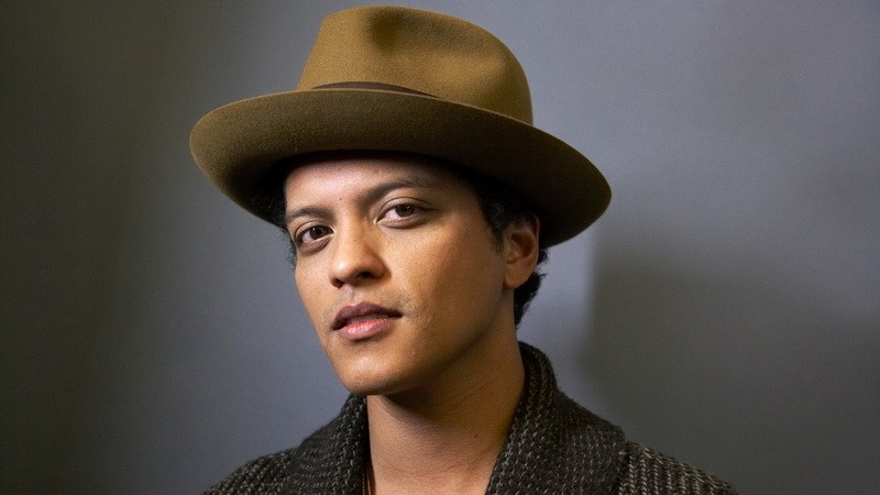 5 Koleksi Mobil Bruno Mars, dari Cadillac sampai Rolls Royce Seharga Rp7,07 Miliar. (Foto: MNC Media)