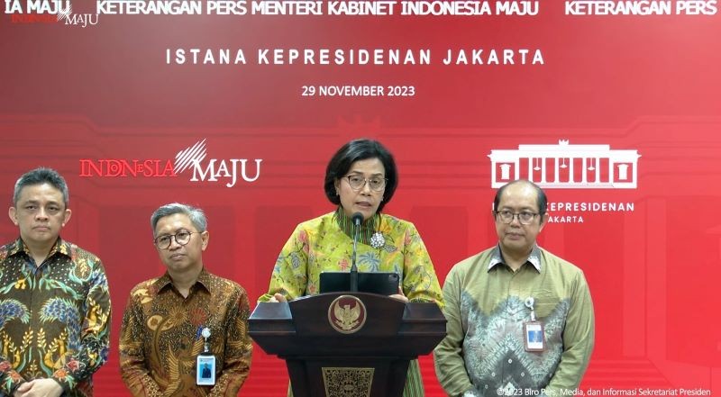 Jokowi Minta Sri Mulyani Rancang APBN 2025 yang Memuat Program Prioritas Prabowo-Gibran (foto mnc media)