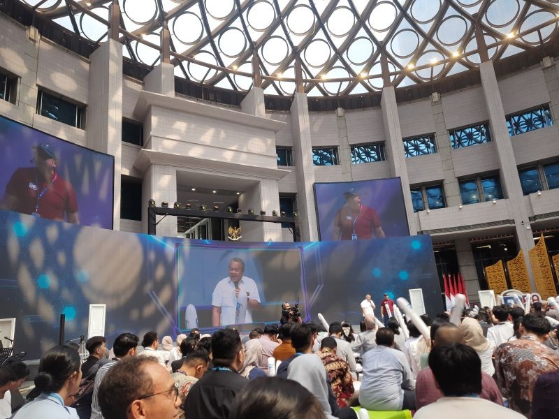 BI Perluas Cakupan QRIS hingga UEA, Belanja dan Liburan Makin Praktis. (Foto: Michelle/MNC Media)