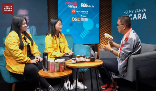 Kisah Sukses Entrepreneur Buka Bisnis Makanan dan Minuman Tren Gaya Hidup Sehat. (Foto: YouTube/Helmy Yahya Bicara)