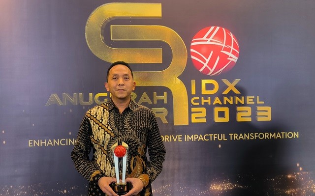 Innovillage Telkom Indonesia (TLKM) Raih Piala Anugerah CSR IDX Channel 2023 (Foto: IDX Channel/ Dinar FM)