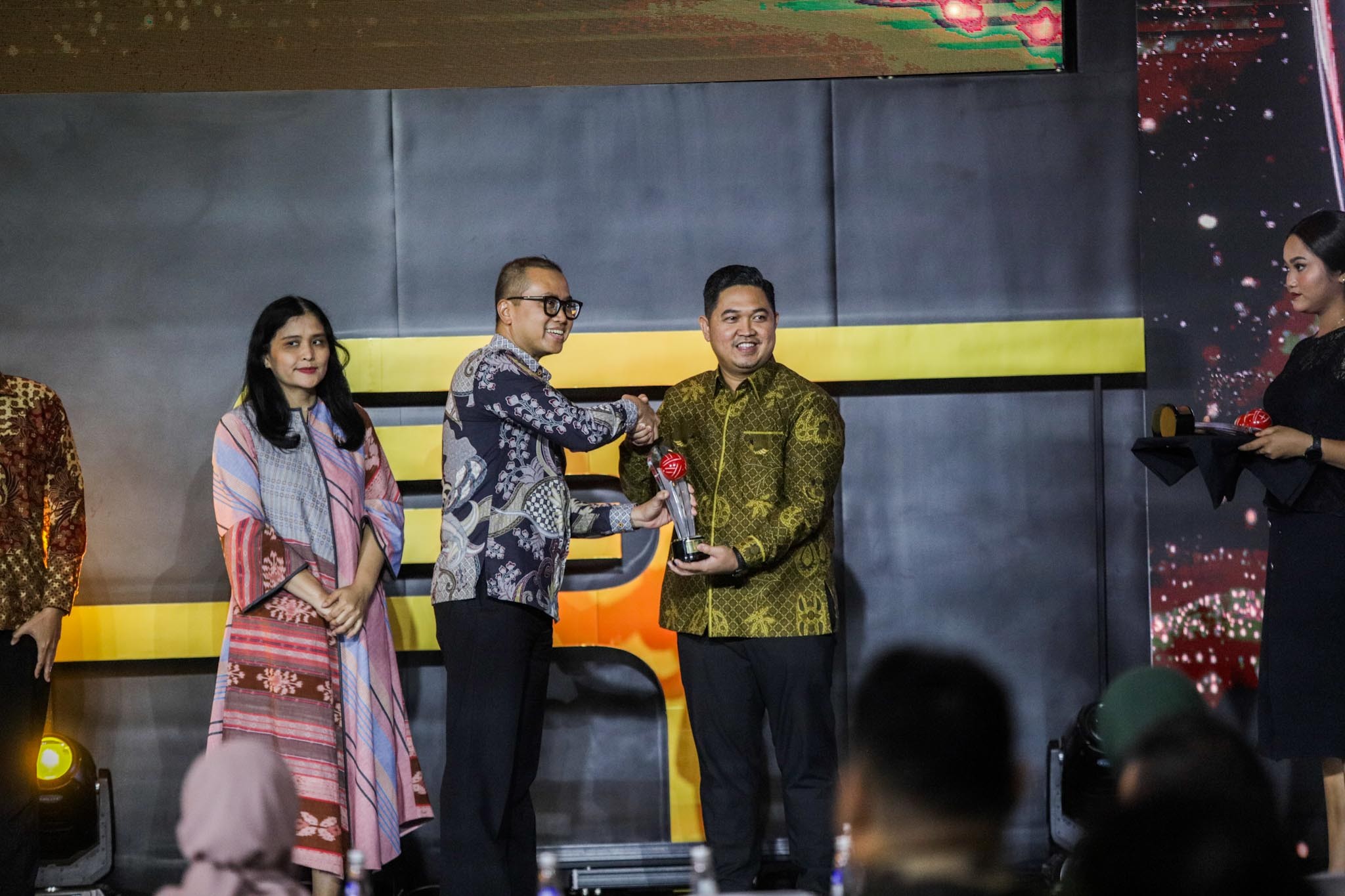 Daftar Lengkap Penerima Anugerah CSR IDX Channel 2023. (Foto: MNC Media)
