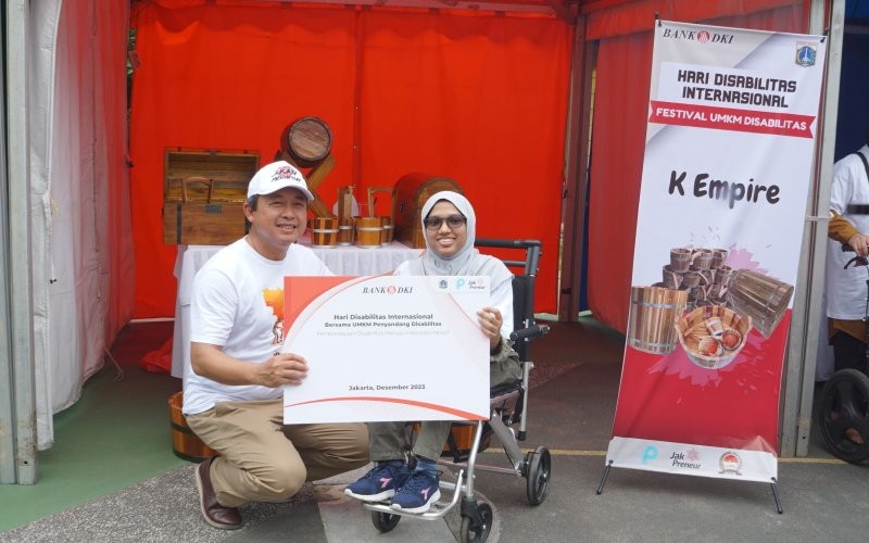 Dukungan Bank DKI ke penyandang disabilitas salah satunya diwujudkan melalui partisipasi aktif pada perayaan puncak Hari Disabilitas Internasional (Bank DKI)