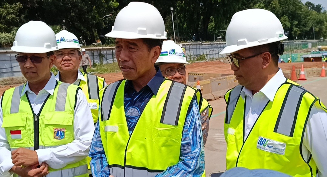 Tinjau Proyek MRT Fase 2 di Stasiun Monas, Jokowi Targetkan Beroperasi 2027 (FOTO:Dok Ist)