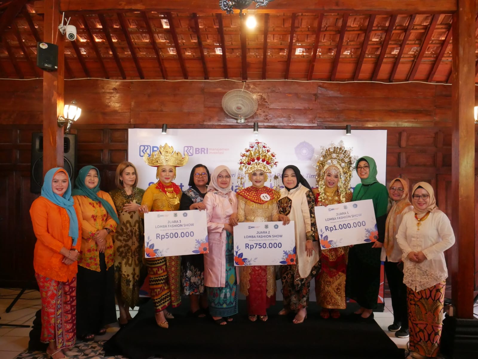 BRI Manajemen Investasi Gelar Literasi Keuangan untuk Ibu Rumah Tangga. (Foto: MNC Media)