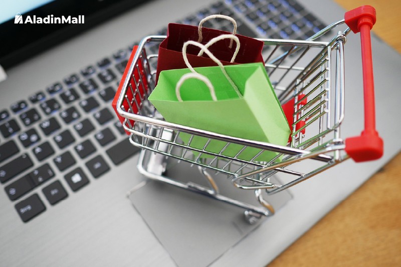 Intip Lima Tips Belanja Online Hemat di Akhir Tahun. (Foto: MNC Media)