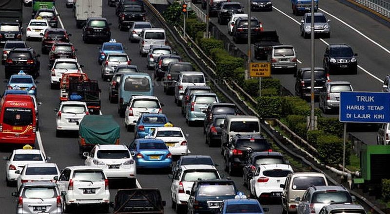 Pengguna Kendaraan Pribadi Naik 8 Persen per Tahun, Menhub Beberkan Dampak Buruknya. (Foto MNC Media)