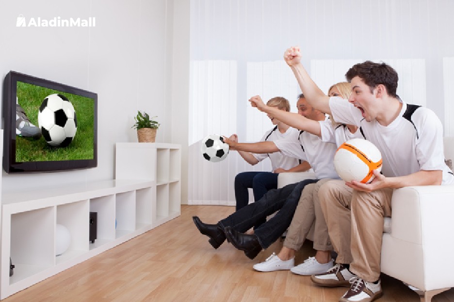 Biar Makin Seru, Begini Tips Nonton Bola Bareng Teman (Foto: MNC Media)