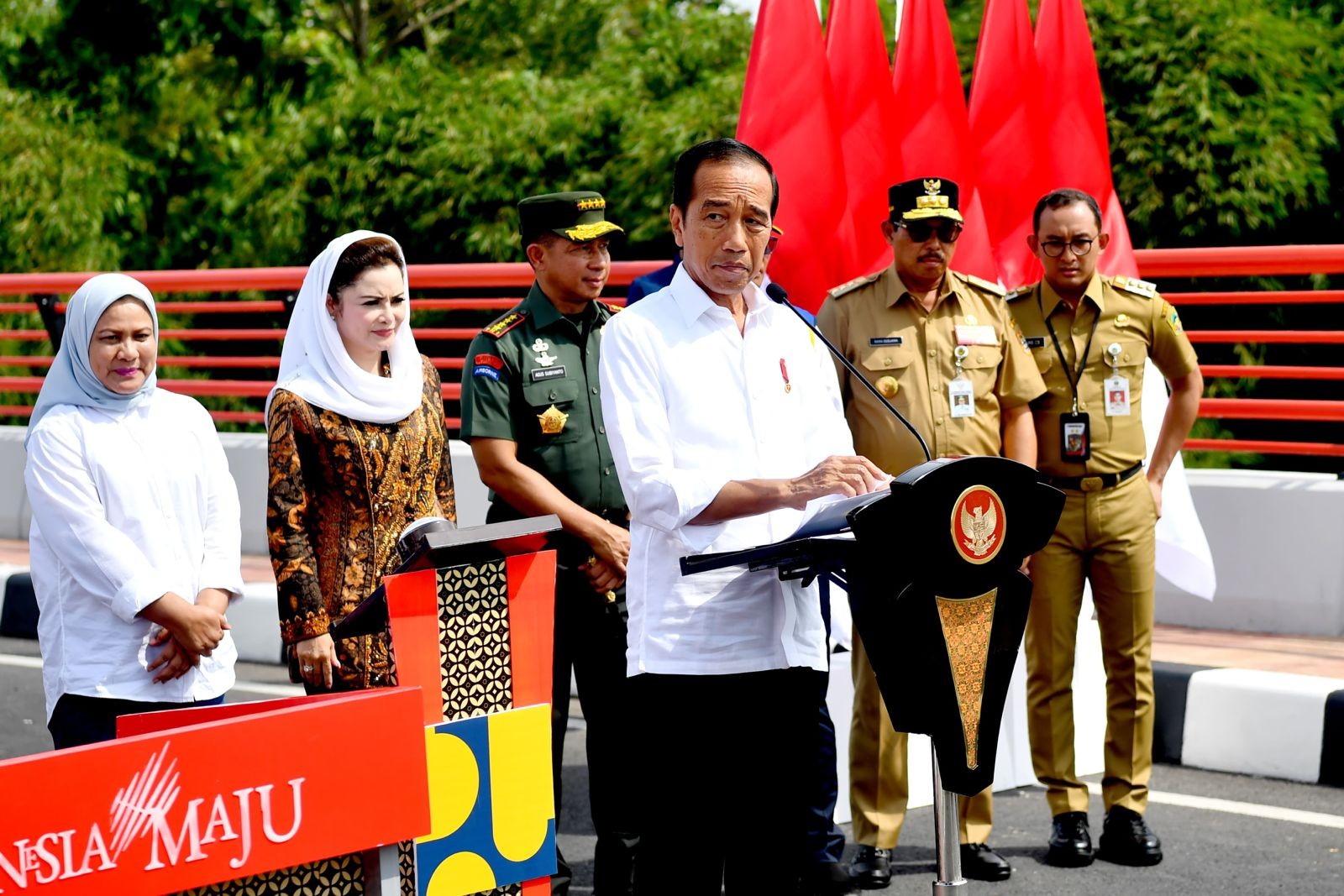 Jokowi Resmikan Tiga Jembatan di Jateng, Harap Mobilitas Makin Aman dan Cepat. (Foto: Dok. Biro Pers Setpres)