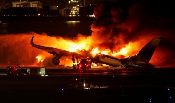 KBRI Tokyo Pantau Terus Kondisi WNI usai Terjadi Tabrakan Pesawat di Jepang. (Foto: Reuters)