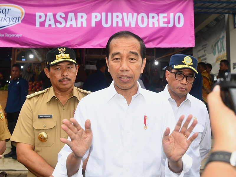 Jokowi Sebut Kenaikan Harga Beras di RI Tak Sedrastis Negara Lain (Foto Ist)