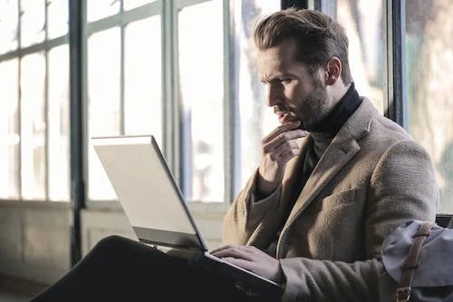 Mutasi Ada tapi Saldo Tidak Bertambah? Ini Penyebab dan Cara Mengatasinya. (Foto: Pexels)