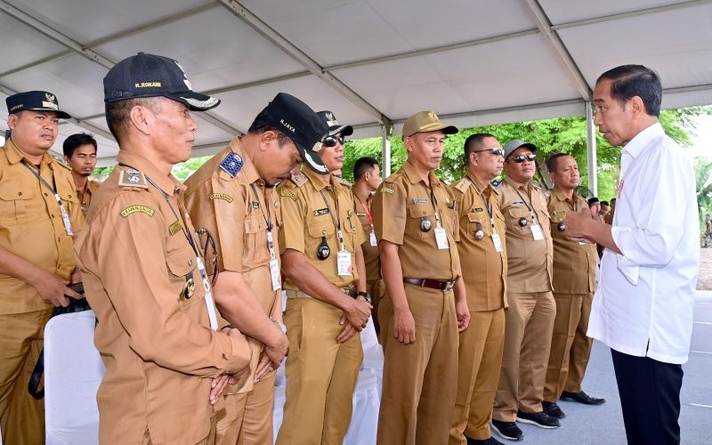 Presiden Jokowi bertemu Kades di wilayah Serang, Banten (Setkab)