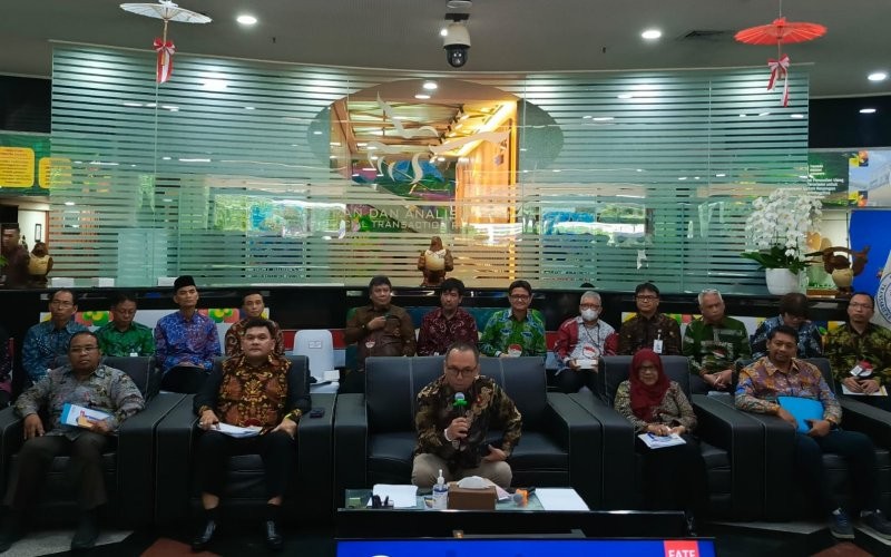 PPATK menemukan transaksi mencurigakan yang diduga berasal dari tindak pidana korupsi mencapai Rp2,2 triliun.