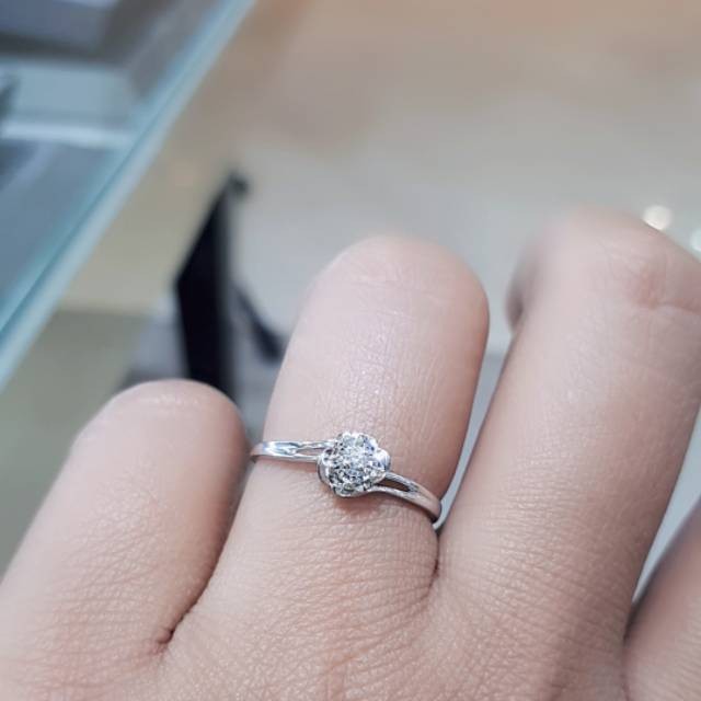 6 Model Cincin Emas Simple Tapi Mewah Cocok Untuk Orang Terkasih