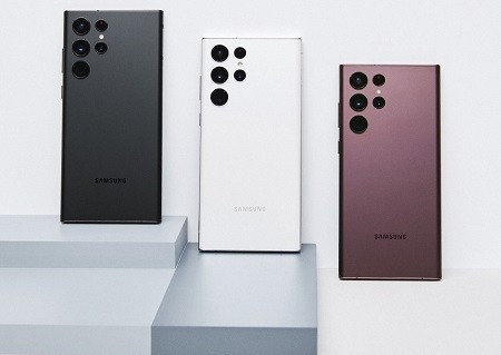 Samsung Beri Penanda untuk Bedakan Foto Asli dan yang Dihasilkan AI. Foto: MNC Media.