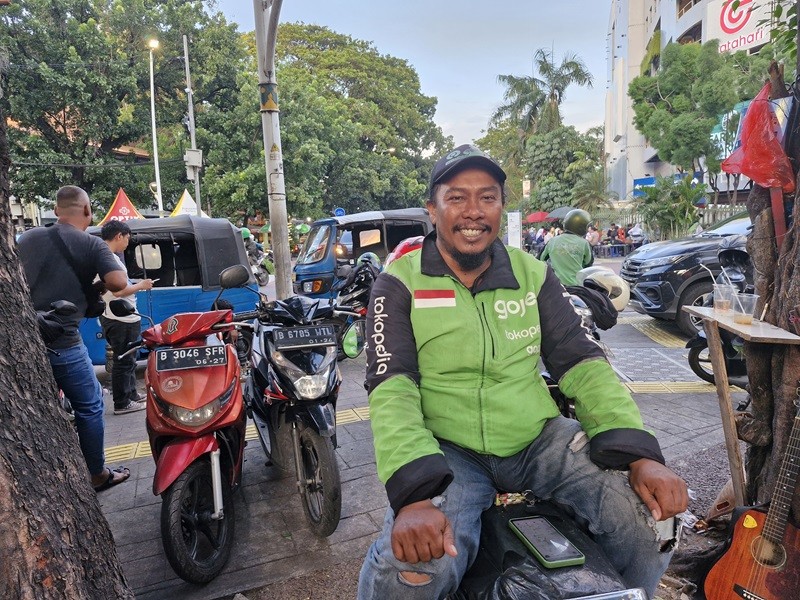 Pengeluaran Bisa Bengkak, Warga Ramai-Ramai Tolak Usulan Pertalite Dihapus (foto suparjo ramalan)