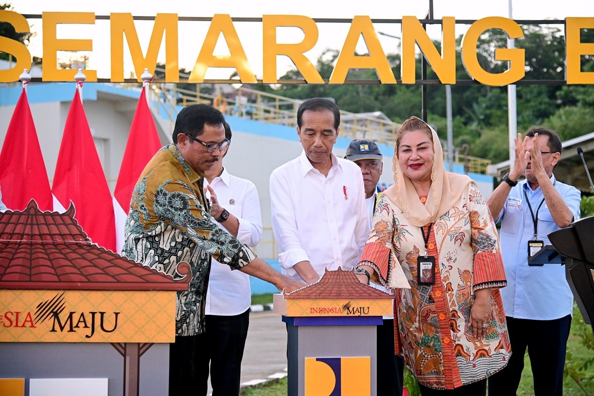 Jokowi Resmikan SPAM Semarang Barat, Telan Anggaran Rp870 Miliar. (Foto Setpres)