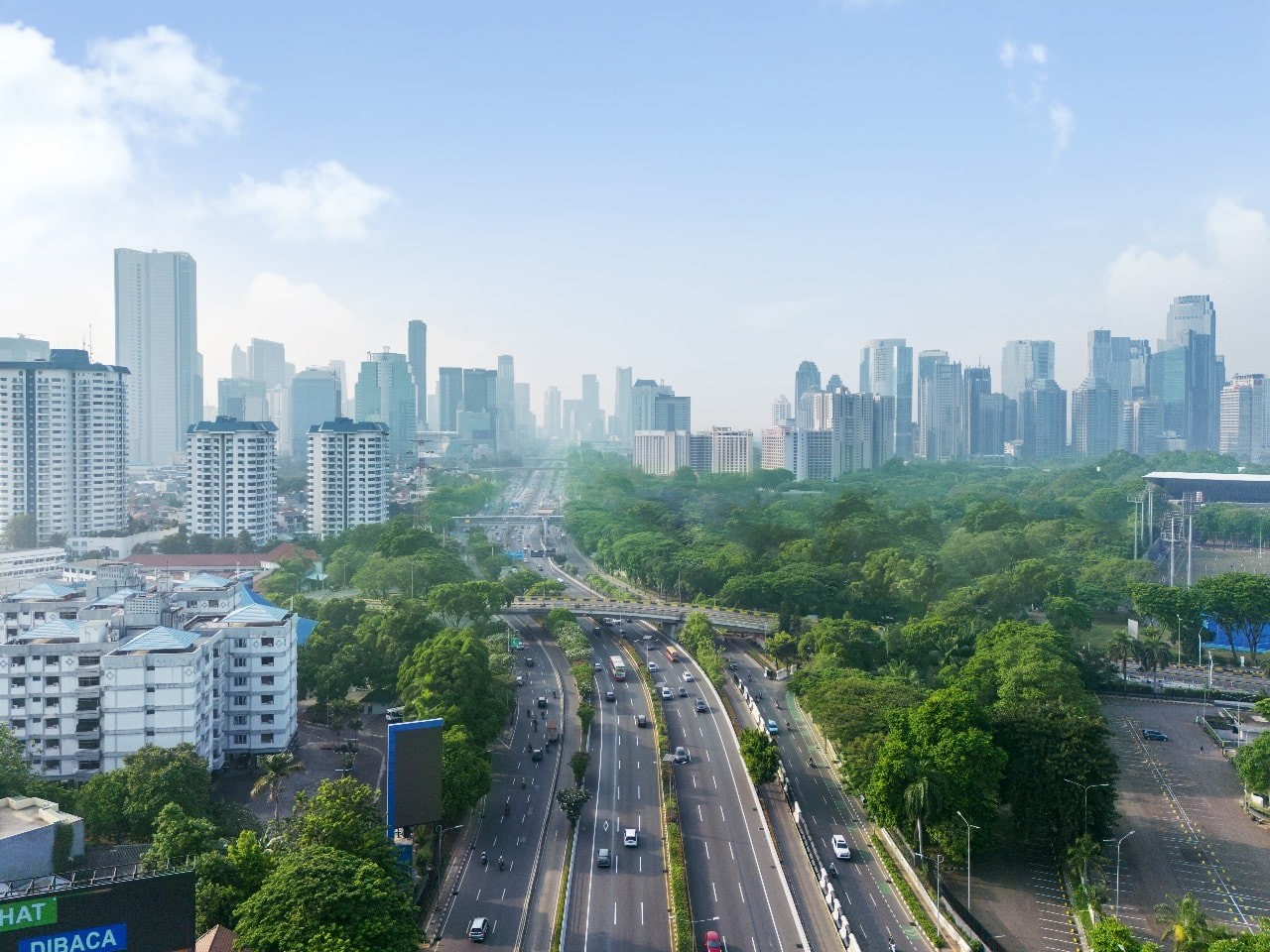 Cuaca di seluruh wilayah DKI Jakarta diprediksi cerah berawan sepanjang hari ini, Jumat (19/7/2024).