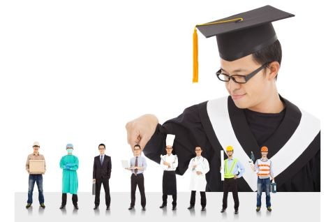 Gaji Management Trainee Fresh Graduate di Indonesia, Menggiurkan? (Foto: MNC Media)