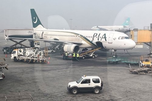 Kesulitan Keuangan, Pakistan akan Jual Maskapai Nasional. (Foto: REUTERS/Akhtar Soomro)