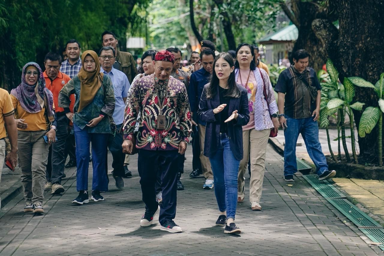 Wamenparekraf Apresiasi Kebun Binatang Surabaya Kembali Bangkit Pasca Pandemi (FOTO:Dok Ist)